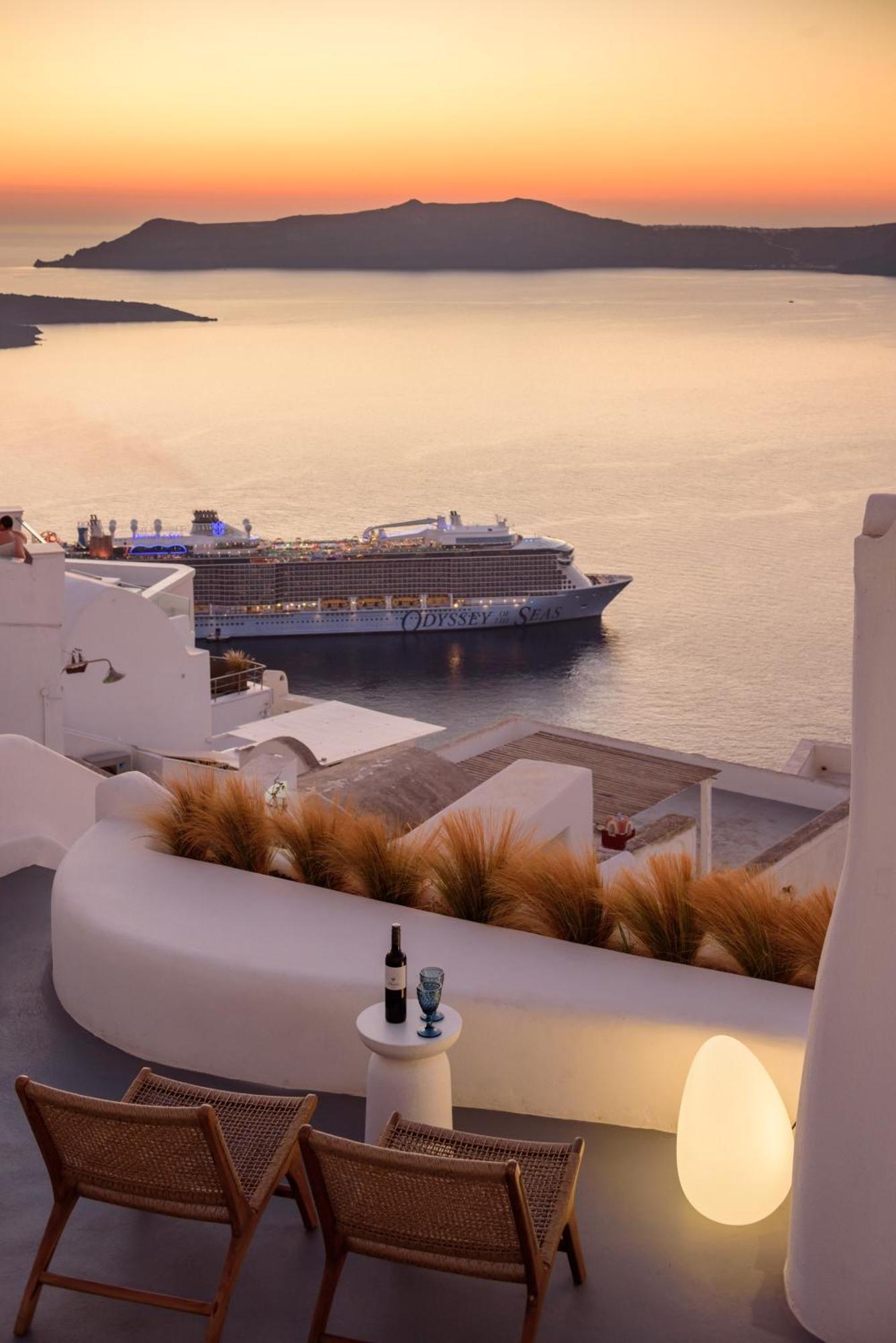 Revelis Villa & Canava Fira (Santorini) Exterior foto
